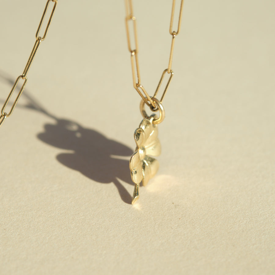 CLOVER CHARM