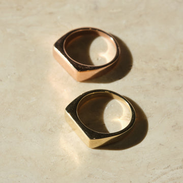 BAR SIGNET RING