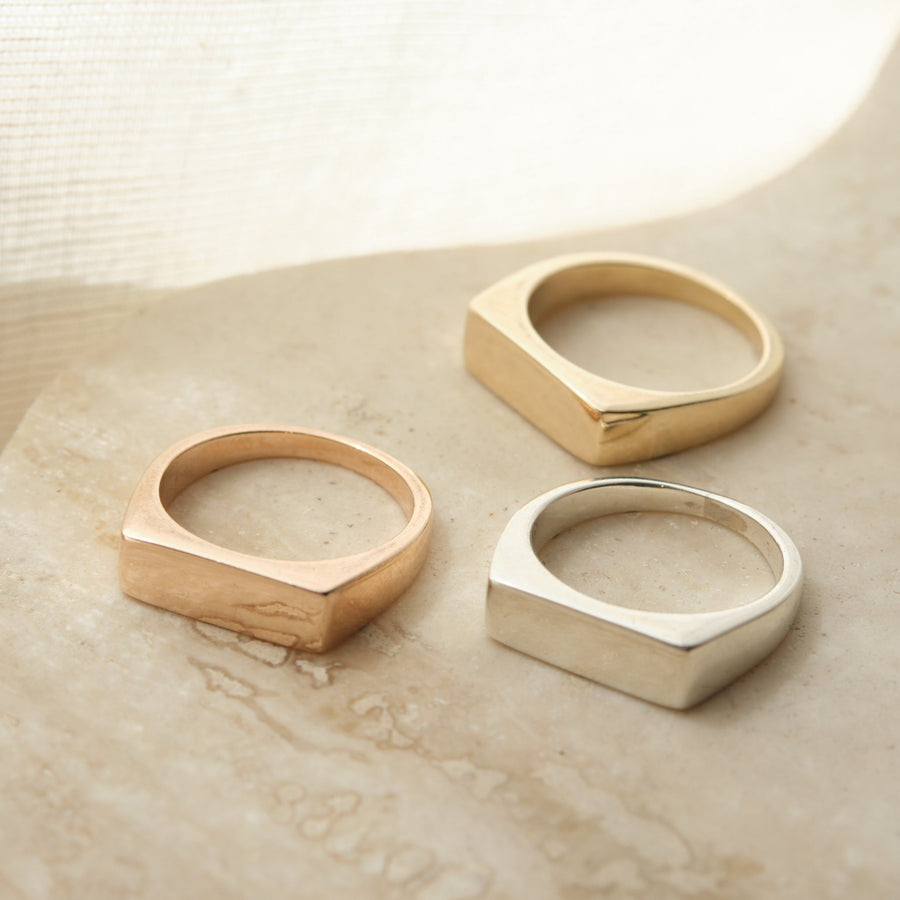 BAR SIGNET RING