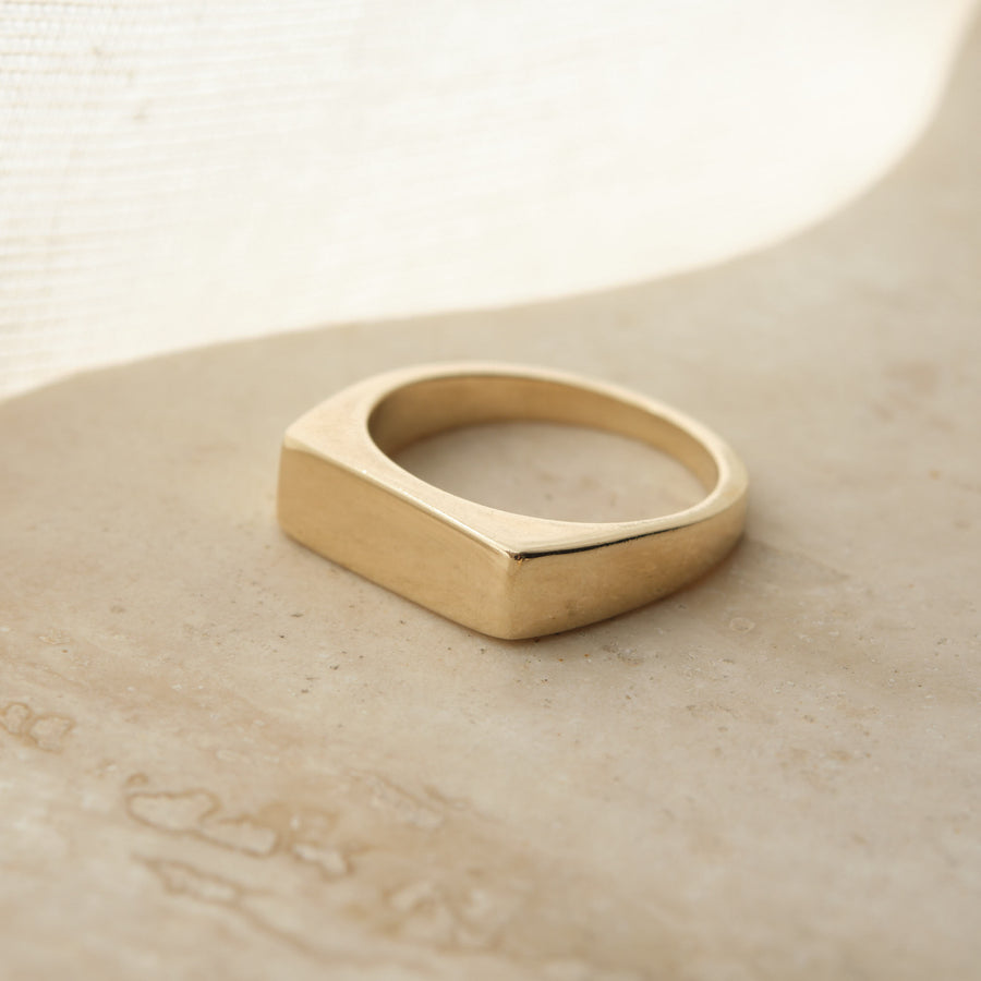 BAR SIGNET RING