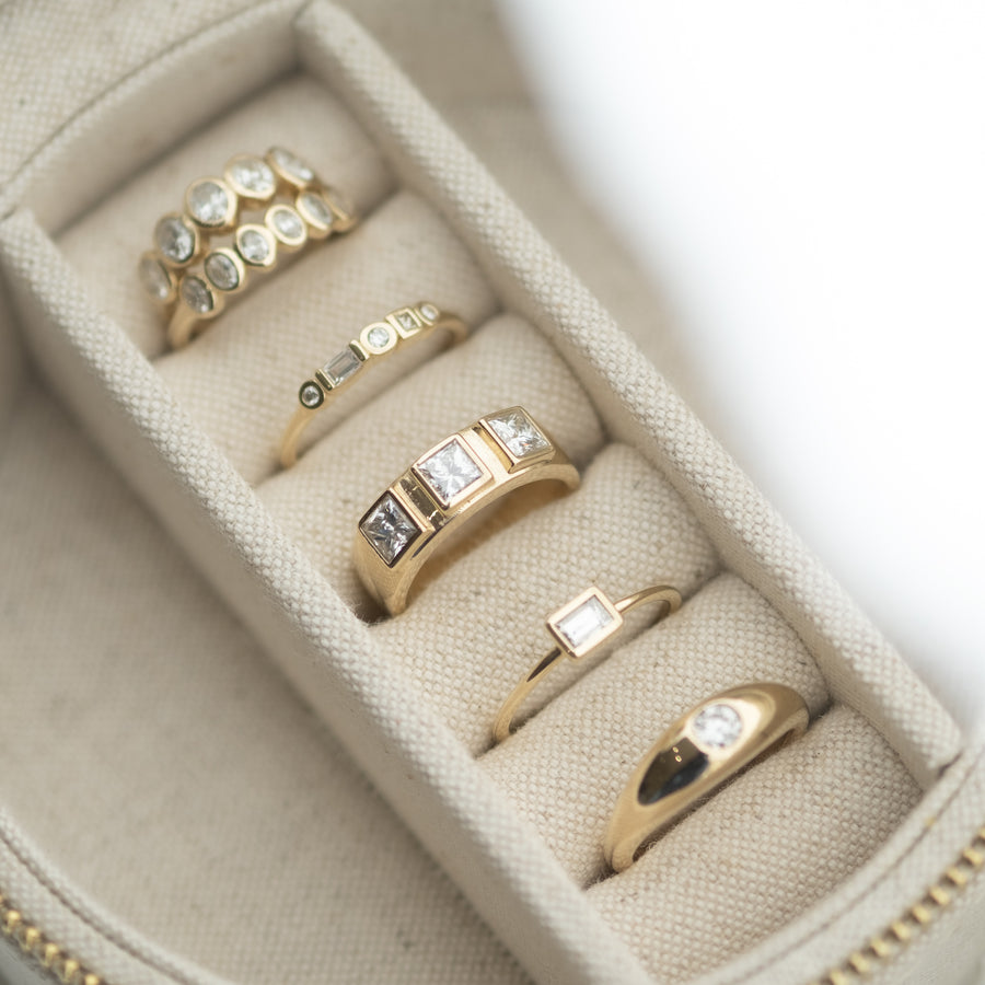 SEVEN SEVEN RING – Ernest Joe - Main Image