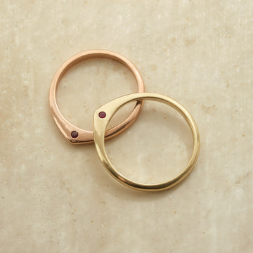 HIDDEN GEM RING
