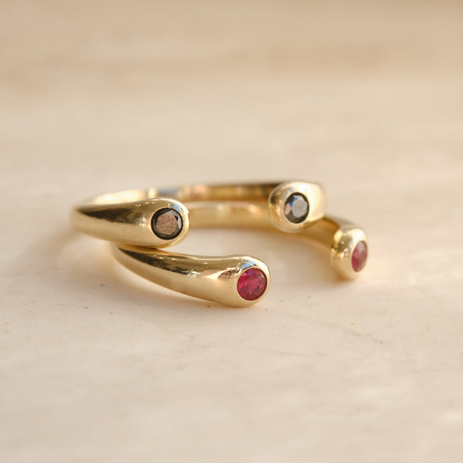 SERPENTINE  RING (with stones)